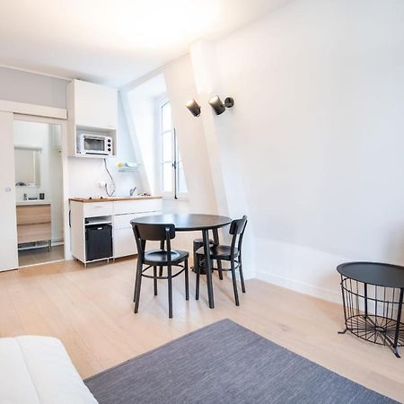 Апартаменты Recent Studio A Deux Pas Du Vieux Тур Экстерьер фото